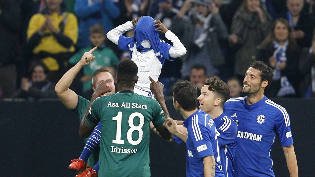 ... und lässt sich feiern wie ein Großer