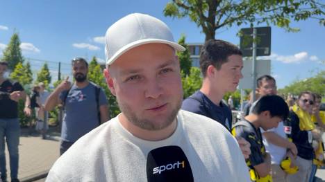 Die Fans von Borussia Dortmund zeigen eher weniger Verständnis für die Nicht-Berücksichtigung von Mats Hummels bei der EM. Ein Anhänger geht sogar noch weiter und fordert ein BVB-Duo für die Innenverteidigung.