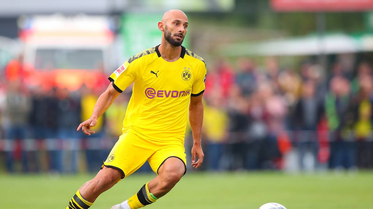 Um Routinier ÖMER TOPRAK gibt es seit geraumer Zeit Wechselgerüchte. Zwar hat der 30-Jährige nach dem Abgang von Abdou Diallo einen Konkurrenten weniger, Werder Bremen könnte aber eine ernsthafte Option sein