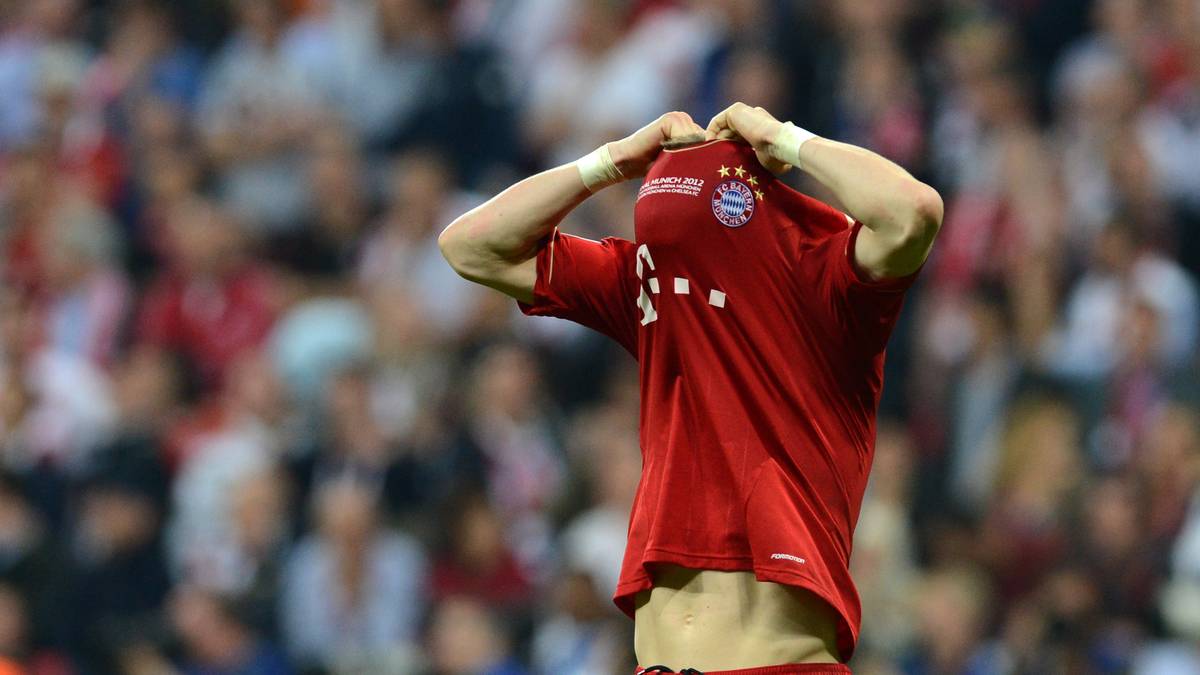 Die Enttäuschung ist anschließend riesig. 2018 erklärt er, dass die Fans ihm bei der Aufarbeitung des Dramas sehr geholfen hätten