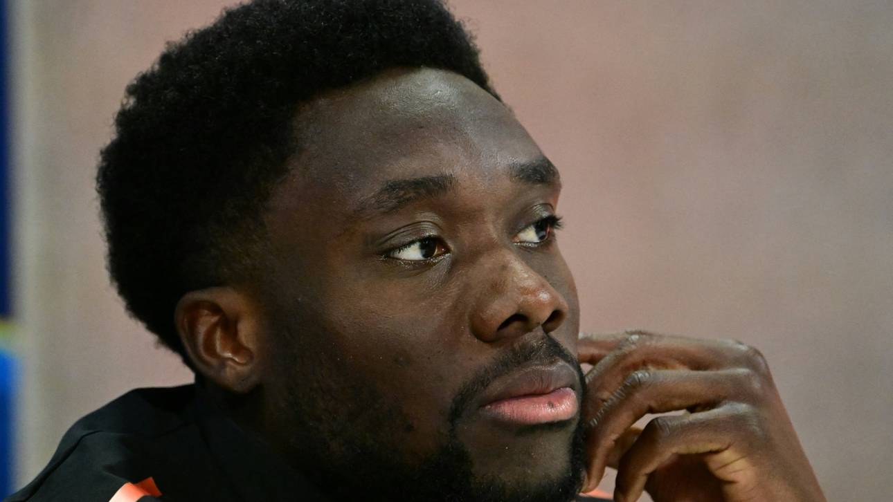 Verletzter Davies: „Es nervt, dass ich so lange ausfalle“