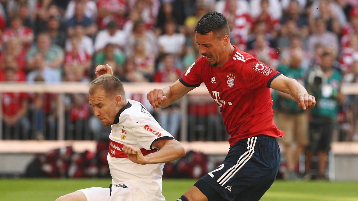 Der Innenverteidiger reiht sich zwei Jahre später in die Liste an Transfers zwischen beiden Südvereinen ein, als er im August 2017 nach Stuttgart wechselt