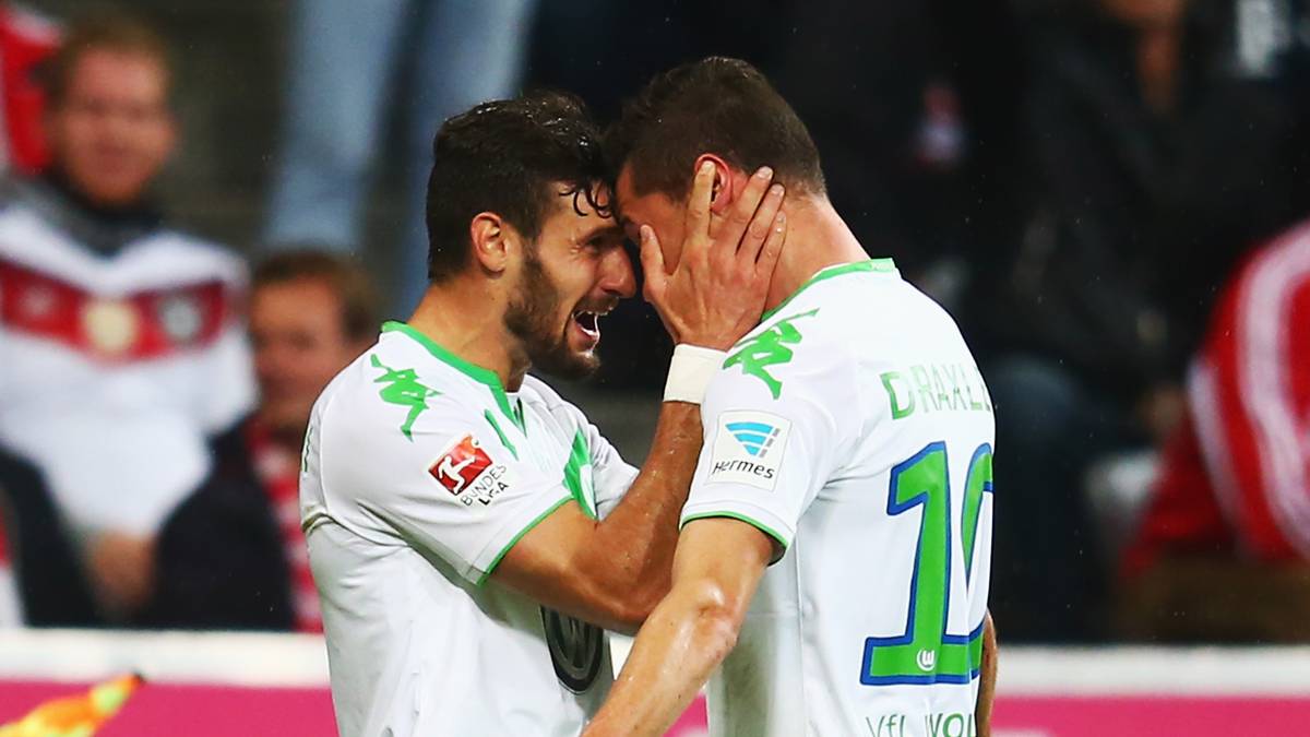 JULIAN DRAXLER (r.): Oft auf der linken Seite zu finden, in der 1. Hälfte ein guter Auftritt, schöne Vorarbeit zum 1:0. Wenig später prüfte er Neuer per Distanzschuss. Zweite Hälfte ohne nennenswerte Aktionen. SPORT1-Note: 4