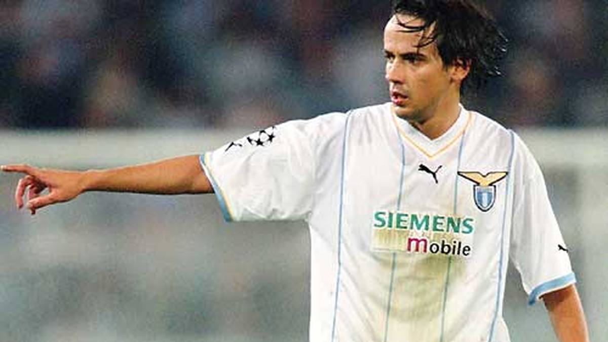 Simone Inzaghi ist ebenfalls Teil des elitären Kreises: Beim 5:1 von Lazio Rom gegen Olympique Marseille (2000) kann der Italiener vierfach jubeln 
