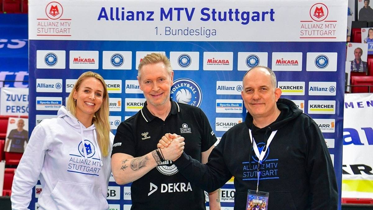 Tore Aleksandersen (M.) bleibt Trainer in Stuttgart