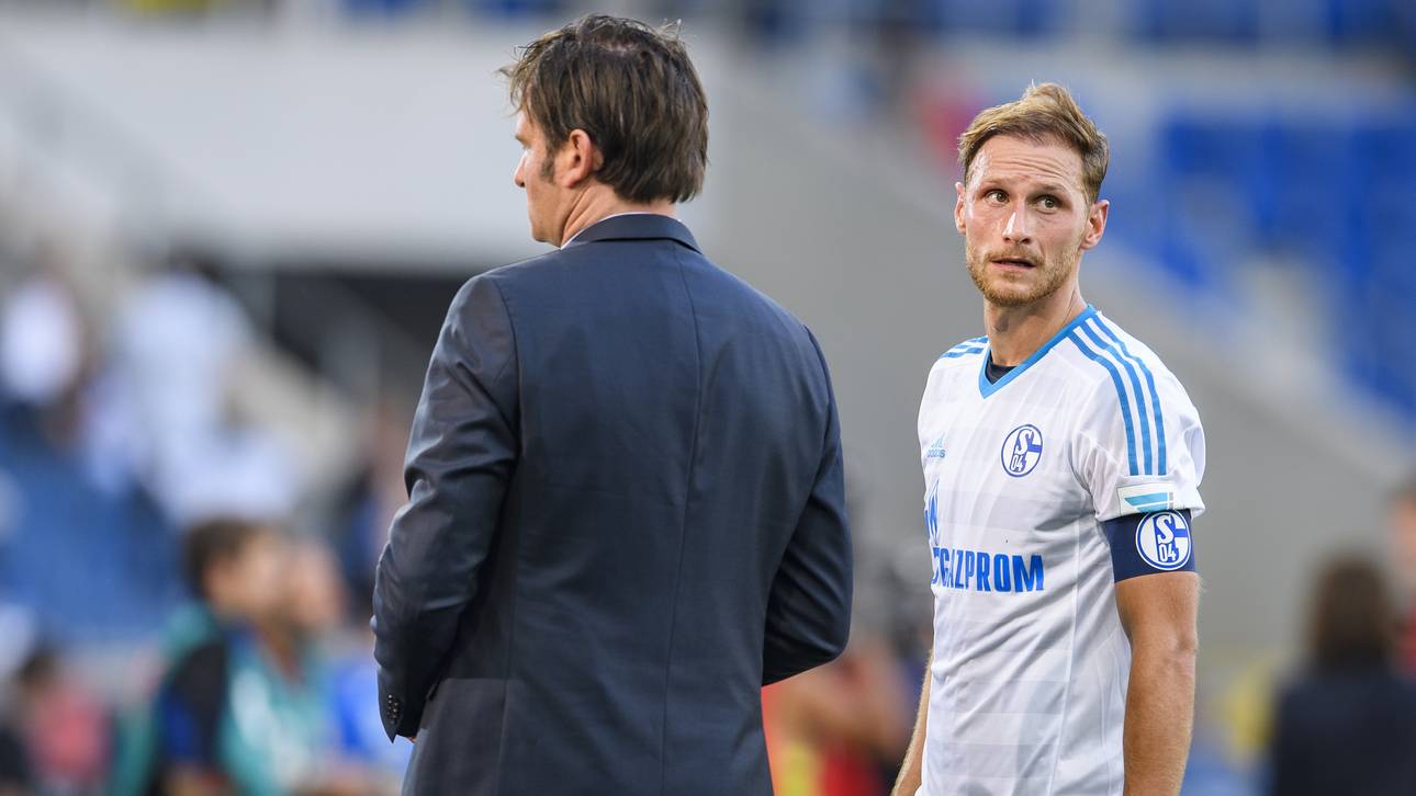 Höwedes stärkt Weinzierl den Rücken