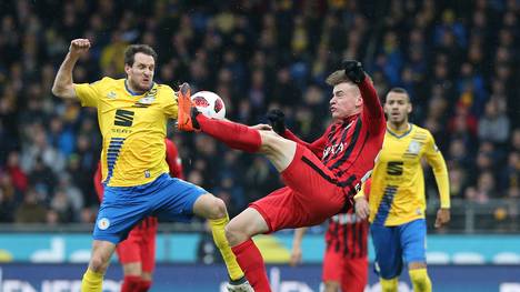 Eintracht Braunschweig v SV Wehen Wiesbaden - 3. Liga