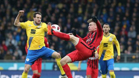 Eintracht Braunschweig v SV Wehen Wiesbaden - 3. Liga