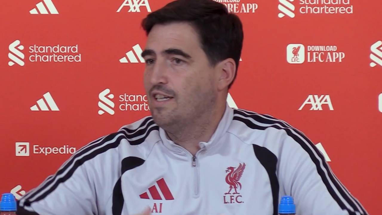 "Muss sich anpassen" Liverpool-Coach mit Wirtz-Ansage