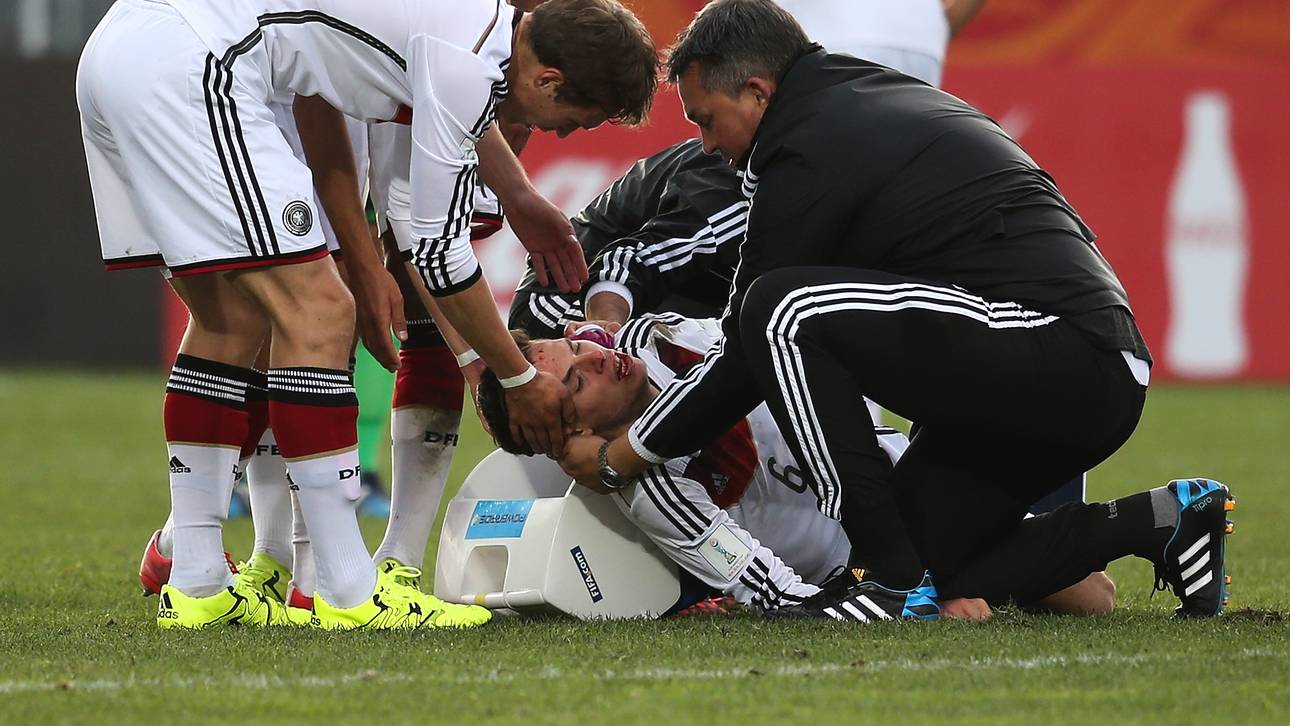 Zwei Junioren am Kopf verletzt