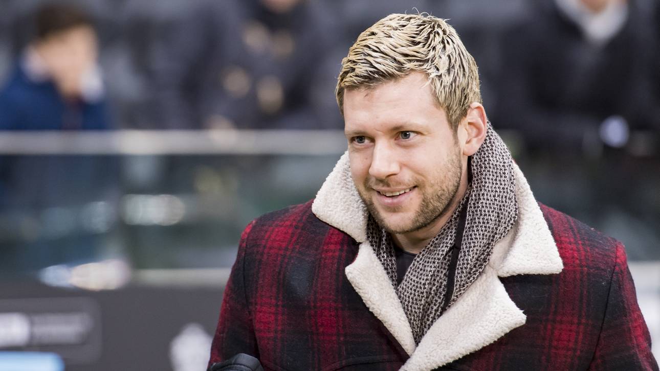 Russ reist mit ins Trainingslager