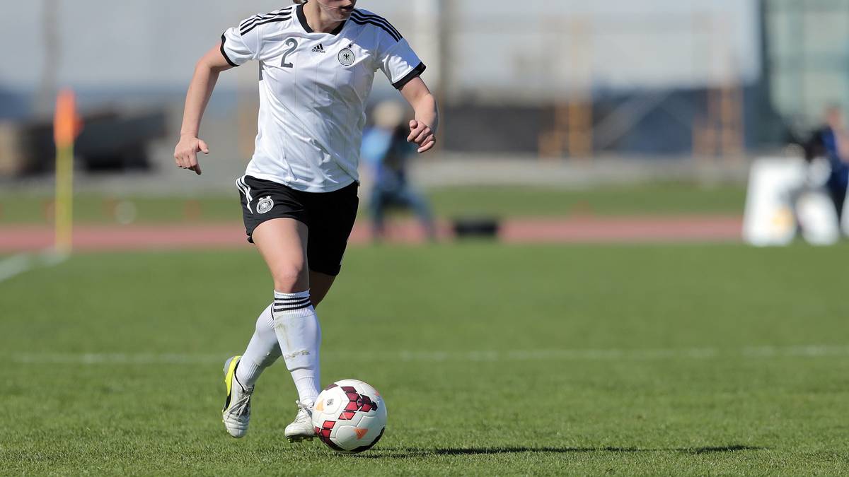 Tabea Kemme (Alter: 23, Verein: Turbine Potsdam, Länderspiele: 13, Tore: 0)