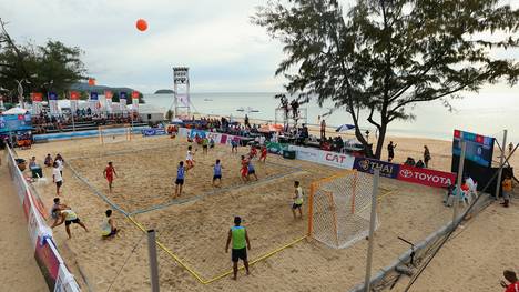 Beachhandball wird auch auf Thailands Ferieninsel Phuket gespielt