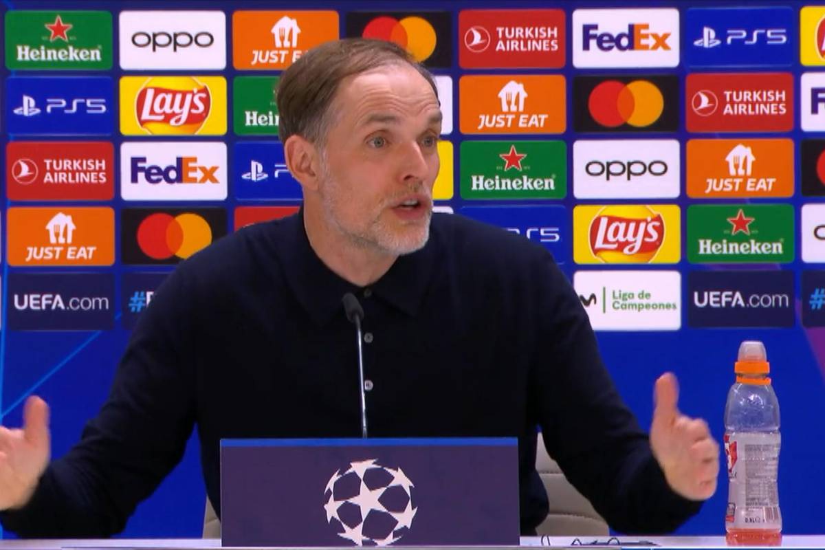 Im Halbfinal-Rückspiel der Champions League zwischen Real Madrid und dem FC Bayern München kommt es in der Nachspielzeit zu einer der umstrittensten Szenen der vergangenen Saison. Thomas Tuchel findet auf der anschließenden PK klare Worte.