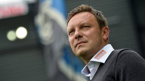 Wehrt sich gegen die Vorwürfe aus Paderborn: S04-Coach Andre Breitenreiter