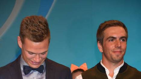 Joshua Kimmich musste zuletzt Kritik von Markus Babbel einstecken. Bayern-Legende Philipp Lahm reagierte nun bei Bild TV.