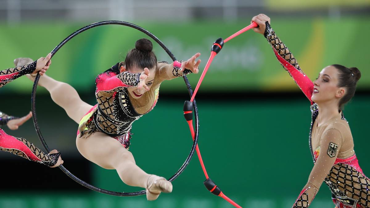 Die deutschen Gymnastinnen strecken sich, doch für das Finale reicht es leider nicht