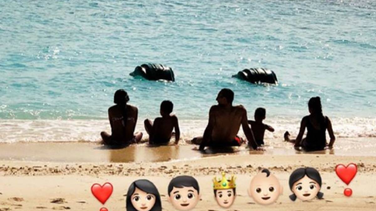 ... er urlaubt mit seiner Familie über Weihnachten auf den Malediven