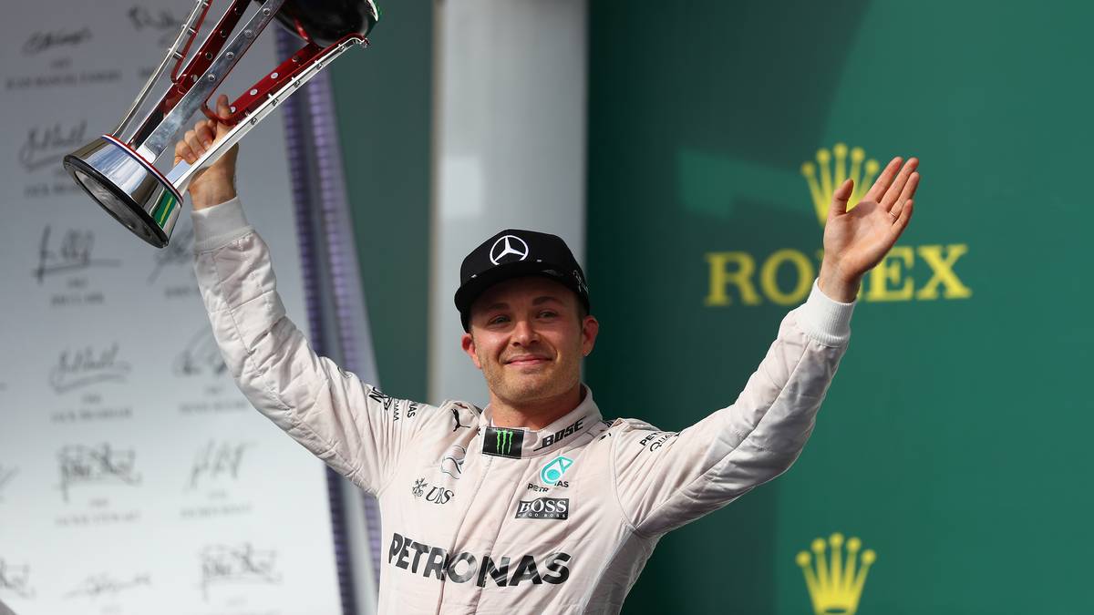 Nico Rosberg (22,5 Millionen Euro): Ende Juli erhielt Nico Rosberg vorzeitig einen neuen Vertrag bei Mercedes. Der WM-Führende der Formel 1 darf sich in den zwei weiteren Jahren über insgesamt 45 Millionen freuen