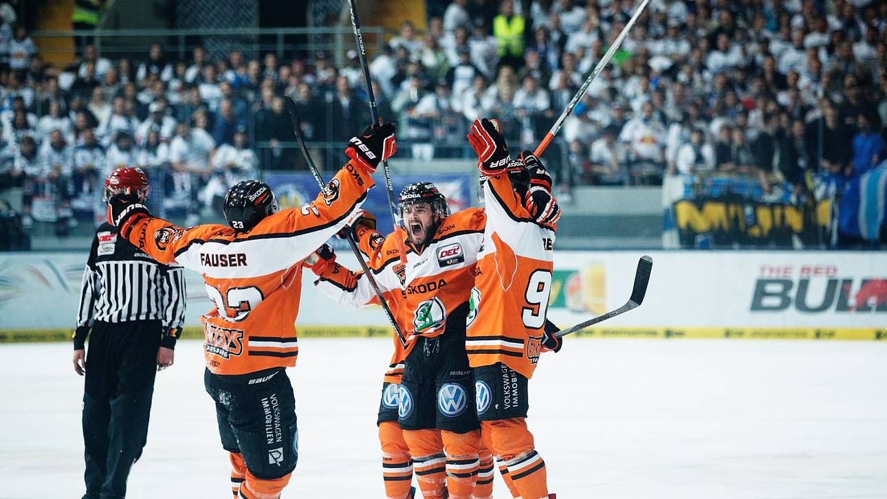 Grizzlys siegen dank Videobeweis