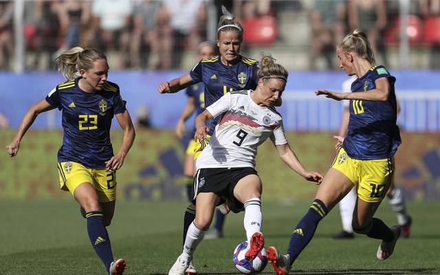 Frauen Wm Fifa Council Beschliesst Aufstockung Auf 32 Teilnehmer