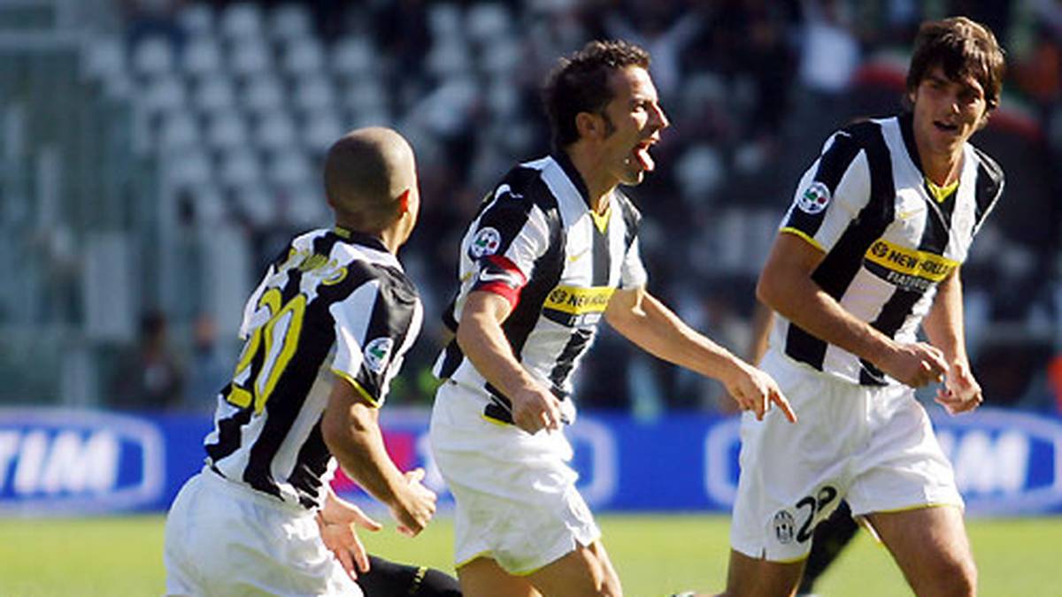 Ein gewisser Allessandro Del Piero legt 1998 für Juventus satte zehn Tore vor. Vor allem seine Freistöße sind lange Zeit unerreicht