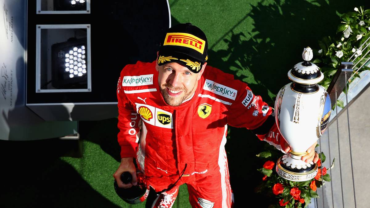 Lediglich im Rennen riskiert Vettel mitunter zu viel und hat dadurch schon wertvolle Punkte im WM-Kampf weggeschmissen. Italiens Presse spricht von vier großen Fehlern