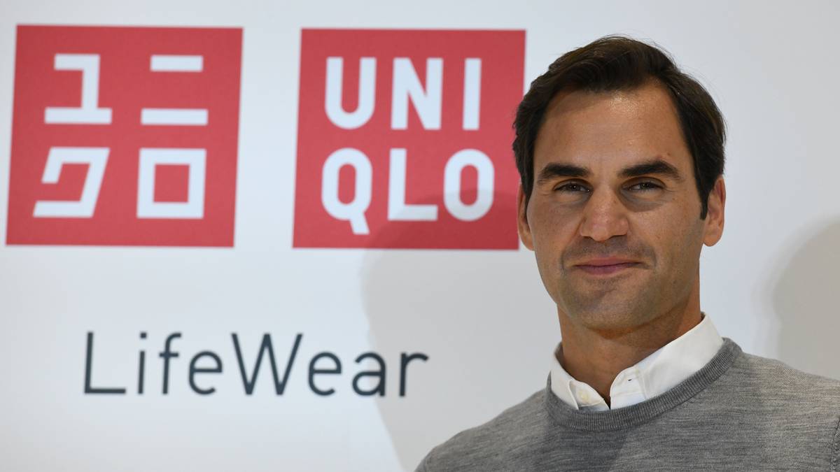 ROGER FEDERER - 41,5 MILLIONEN DOLLAR: Der "Maestro" gewann bereits 101 Titel auf der ATP-Tour, darunter sind 20 Grand-Slam-Titel. Auch mit 37 Jahren gehört der Schweizer zum besten, was die Tennis-Welt zu bieten hat. Der Gentleman ist selbstverständlich auch das Gesicht zahlreicher Sponsoren, darunter Rolex, Mercedes-Benz und Lindt. Der Mercedes-Deal garantiert Federer alle sechs Monate ein neues Auto