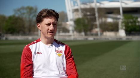 VfB-Profi Angelo Stiller verrät, wie er mit Druck und Kritik aus dem Netz umgeht. 