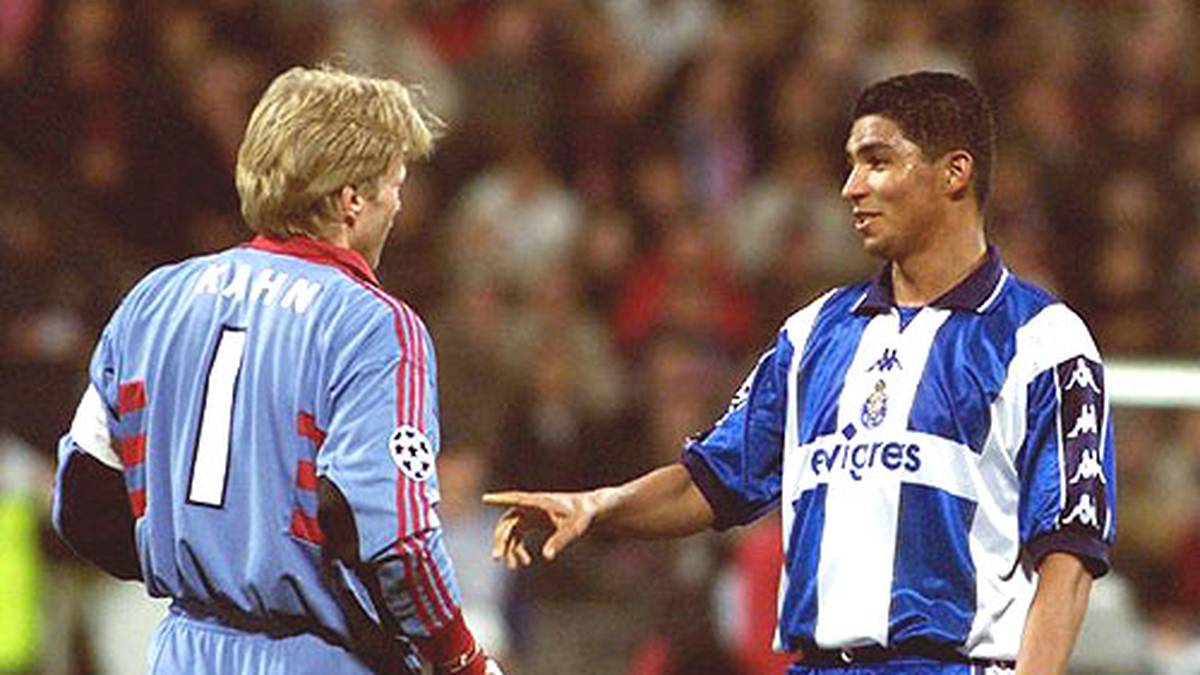 ...und Mario Jardel (r.) vom FC Porto oben auf dem Treppchen. Jardel ist auch ein Jahr später gemeinsam mit Shevchenko bester Schütze