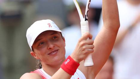 Im Spiel um Platz drei gewinnt die Weltranglistenerste gegen Anna Karolina Schmiedlova.