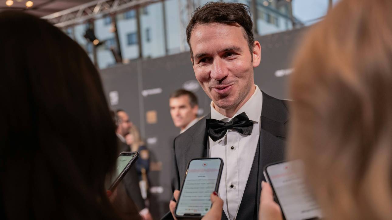 Neureuther erhält Goldenes Band