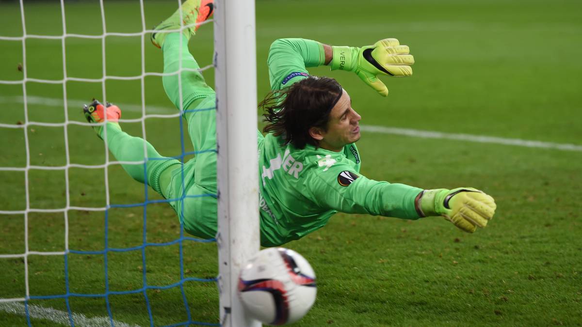 YANN SOMMER: Beim Ausgleich von Burgstaller konnte Gladbachs Schlussmann nicht viel machen. Parierte bei Geis‘ Freistoß kurz vor der Pause glänzend sowie gegen Caligiuri (76.) und wiederholt gegen Choupo-Moting. Bester Gladbacher. SPORT1-Note: 2