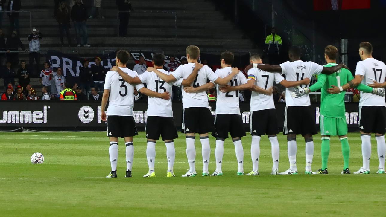 DFB-Team wird Trauerflor tragen