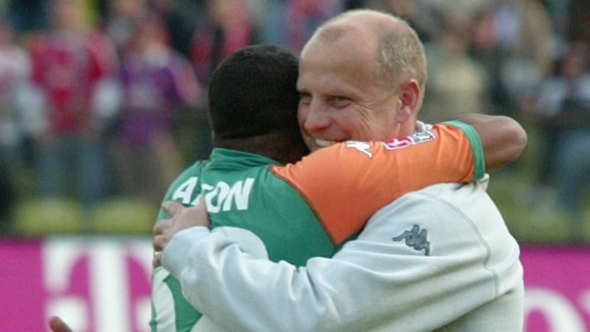 Werder Bremen holte 2004 das Double, ein besonderer Moment für die Werderaner und ihren Coach Thomas Schaaf. Ein Erfolgsgarant damals der Brasilianer Ailton, zu dem der Trainer eine besondere Beziehung hatte.