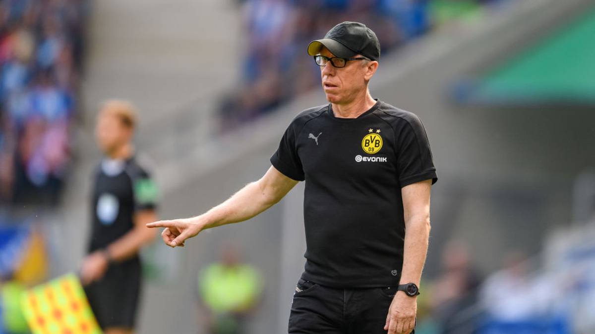 Praktisch für Stöger, dass der BVB nach der Entlassung von Peter Bosz einen neuen Trainer sucht - und beim Österreicher zuschlägt 