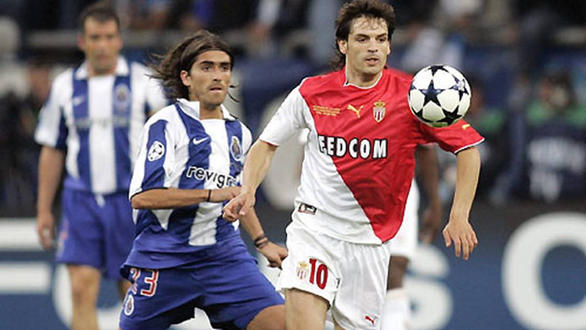 2004 liegt wieder ein Spanier vorne. Fernando Morientes schießt AS Monaco mit neun Toren ins Finale
