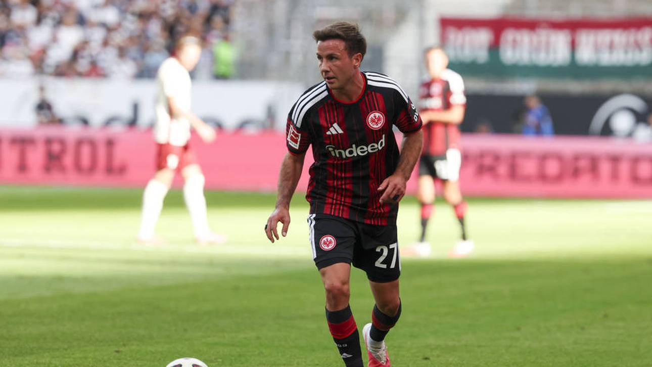 Mario Götze beim Spiel gegen Augsburg