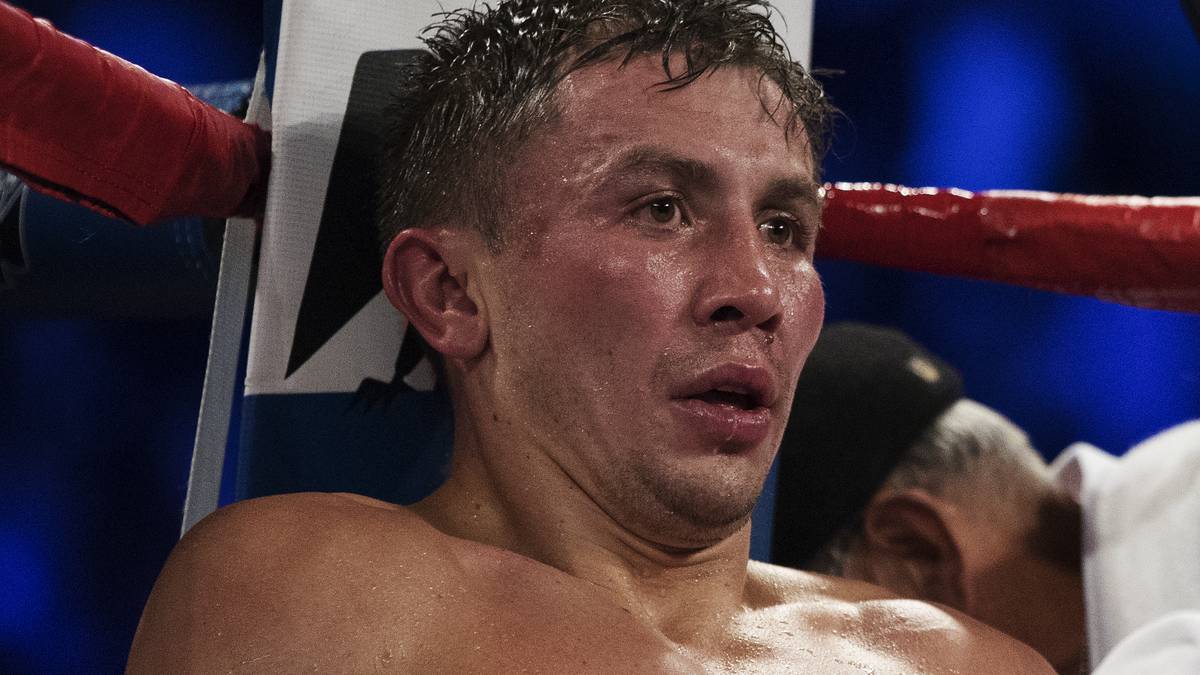 2006 wechselte er ins Profi-Lager, drei Jahre arbeitete er in Deutschland bei der Hamburger Promotion Spotlight auf seine Weltkarriere hin. Danach gewann Golowkin 37 Kämpfe in Folge (33 davon durch K.o.) und krönte sich als Champion aller vier bedeutenden Weltverbände zur lebenden Legende