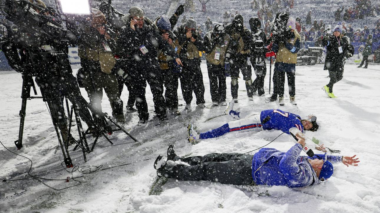 Schneesturm: Kuriose Szenen in der NFL