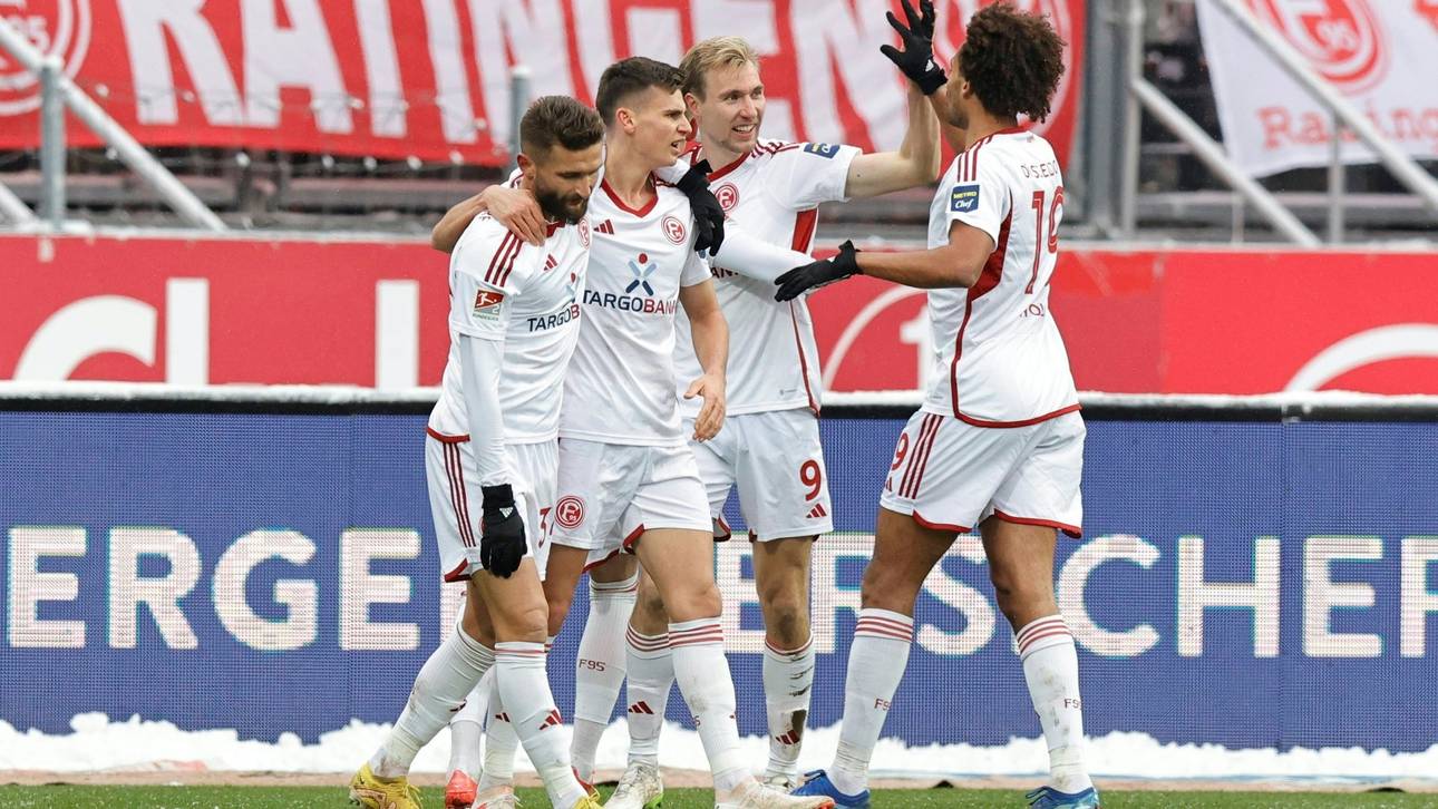 Kiel, Düsseldorf und Fürth bleiben mit Siegen oben dran