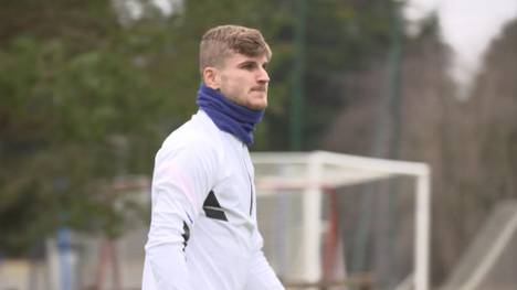 Timo Werner steht unmittelbar vor einer Leihe zu Tottenham Hotspur. Der Angreifer stand beim Testspiel RB Leipzigs schon gar nicht mehr im Kader.