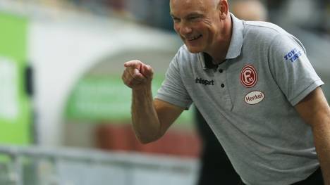 Uwe Rösler bleibt mit Düsseldorf vor Greuther Fürth