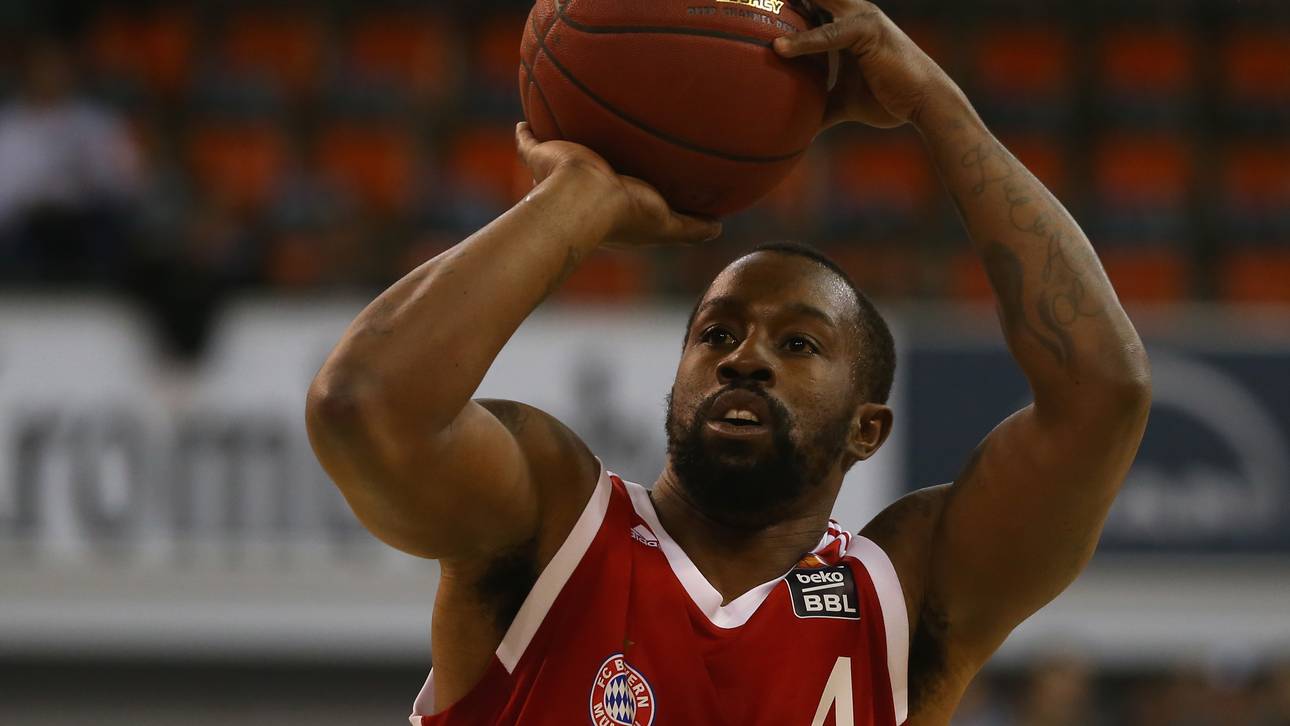 McCalebb bleibt beim FC Bayern