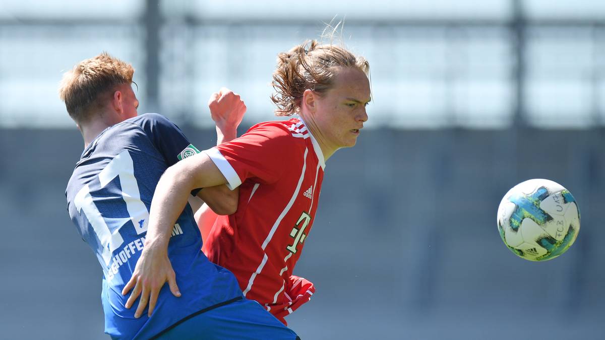 Johansson zieht die Fäden im Mittelfeld der Bayern. Er besticht nicht nur durch seine Technik, sondern auch durch seine Robustheit - ähnlich wie Angreifer Zirkzee