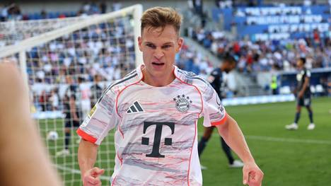 Joshua Kimmich absolviert sein 300. Bundesliga-Spiel. Seit seinem Debüt überzeugt der Bayern-Leader vor allem mit Chancenkreation und Präzision bei Flanken. Wir liefern die wichtigsten Fakten.