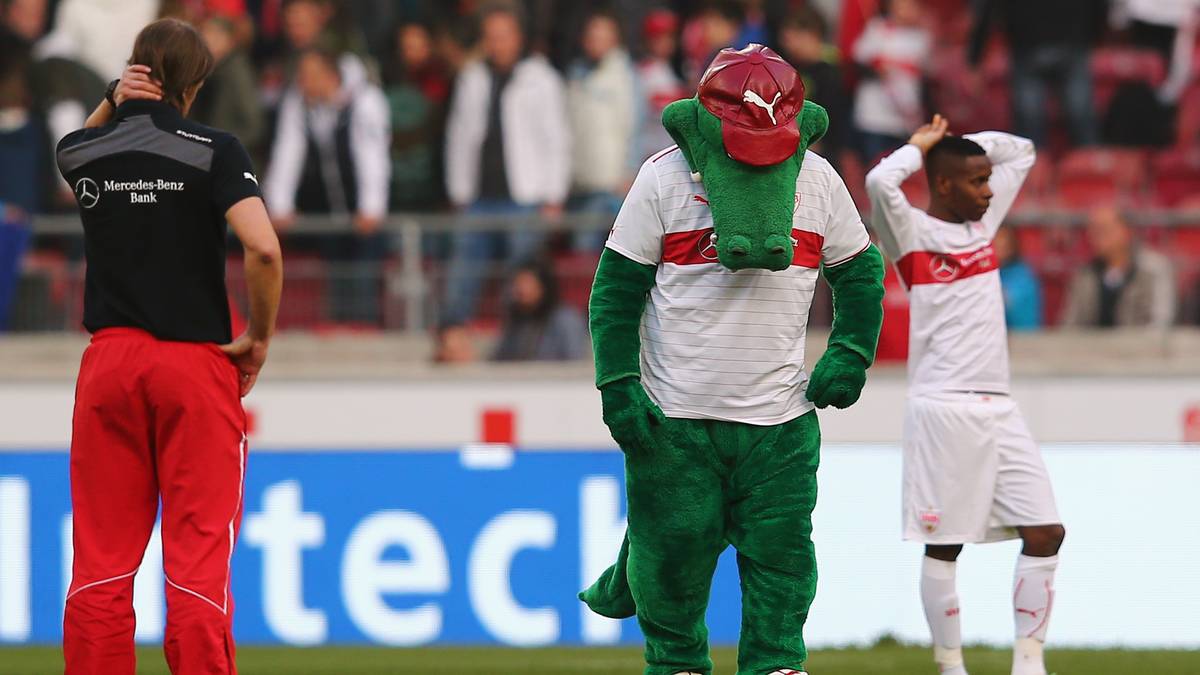 Doch nach 24 Spieltagen steckt der VfB weiter mitten im Abstiegskampf. Schneider wird die Wende nicht mehr zugetraut. 0,91 Punkte pro Spiel sind im Schnitt zu wenig