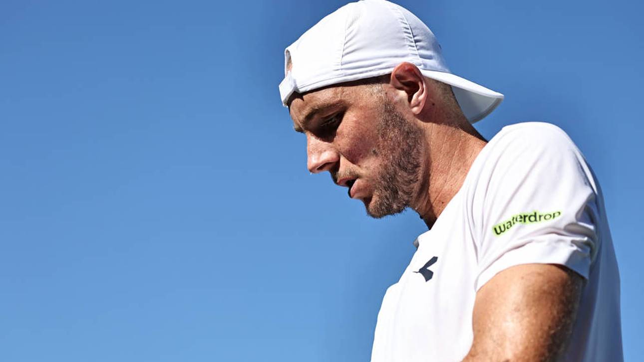 Deutscher Tennis-Star rutscht ab