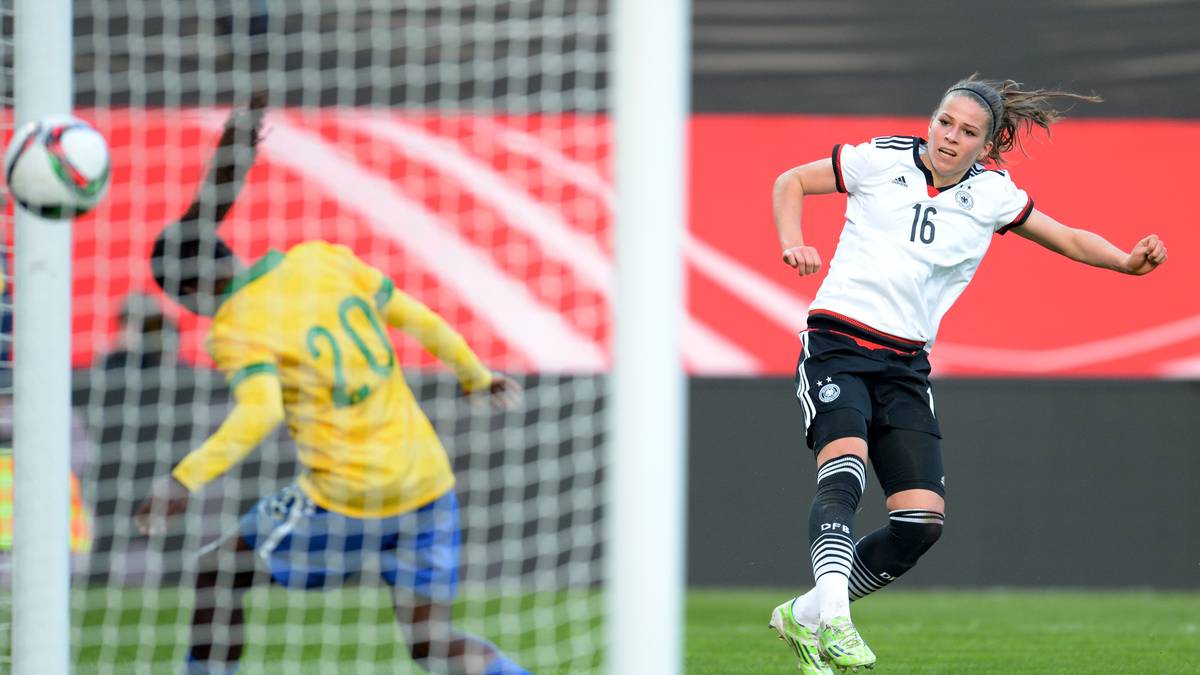 Melanie Leupolz (Alter: 21, Verein: FC Bayern München, Länderspiele: 27, Tore: 5)