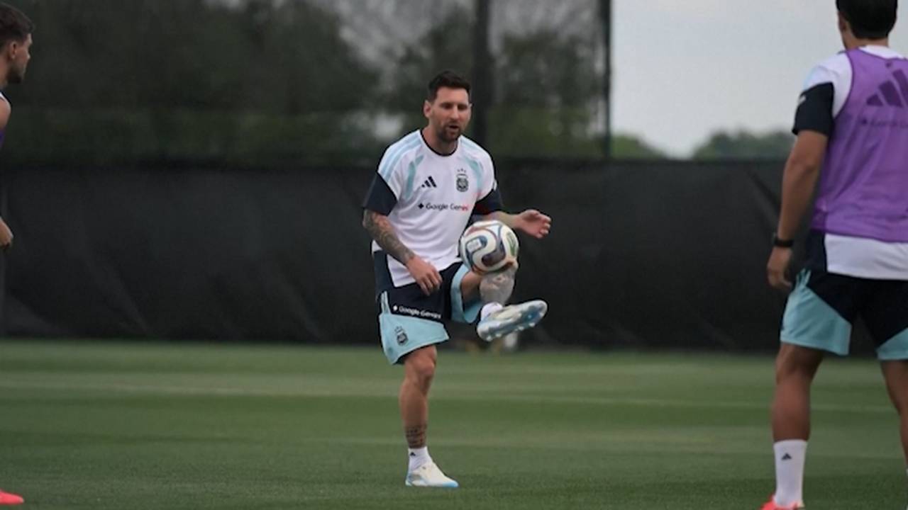 Aufatmen in Argentinien! Messi zurück Training